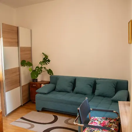 公寓 Apartma Mariella